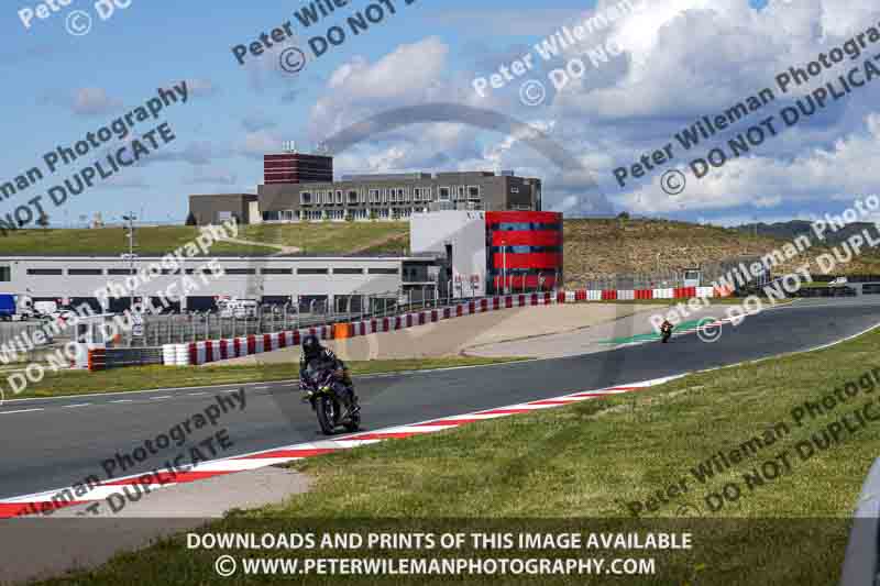 cadwell no limits trackday;cadwell park;cadwell park photographs;cadwell trackday photographs;enduro digital images;event digital images;eventdigitalimages;navarra;no limits trackdays;peter wileman photography;racing digital images;trackday digital images;trackday photos